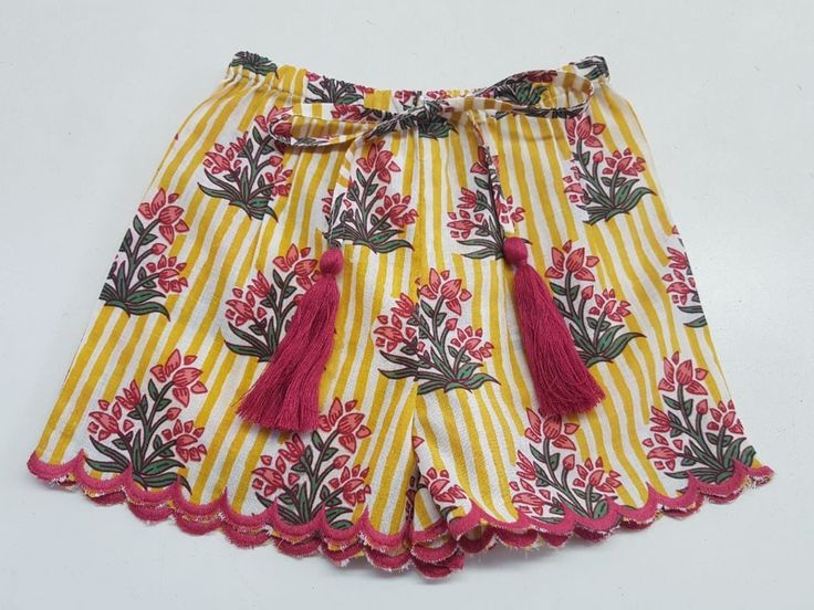 Girls Scalloped Shorts